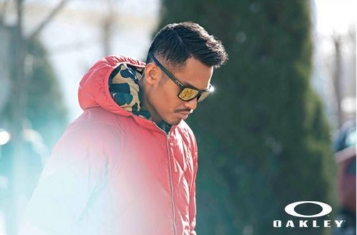 oakley眼镜怎么样 Oakley宣布高科技雪镜系列